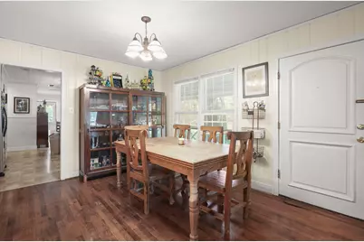 1320 W San Antonio Street, Lockhart, TX 78644 - Photo 17