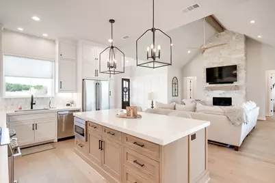 305 Willow Oak Drive, Goldthwaite, TX 76844 - Photo 11