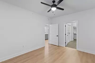 2500 Longview Street #105, Austin, TX 78705 - Photo 9