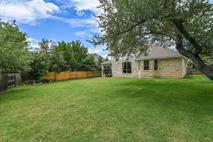 221 Abbey Dr, Austin, TX 78737 - Photo 29