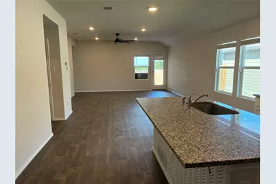 319 Shimmering Cove, San Marcos, TX 78666 - Photo 5