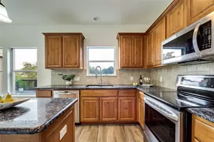 21825 Surrey Ln, Lago Vista, TX 78645 - Photo 19