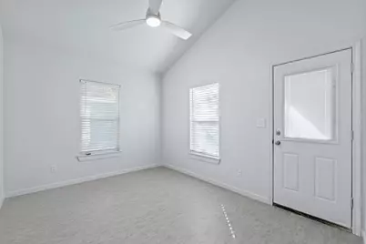 105 Riverside Drive, San Marcos, TX 78666 - Photo 9