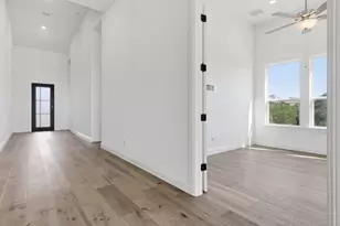 216 Moria Ct, Georgetown, TX 78628 - Photo 11