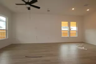 13211 Keefer Dr, Austin, TX 78652 - Photo 7