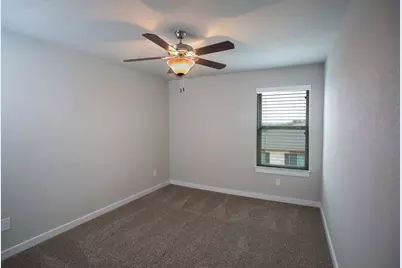 113 Lakeview Court, Kyle, TX 78640 - Photo 11