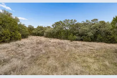 1398 Lazy Forest Forest, New Braunfels, TX 78132 - Photo 13