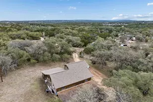 1398 Lazy Forest Forest, New Braunfels, TX 78132 - Photo 35