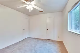 9706 Moorberry St, Austin, TX 78729 - Photo 15