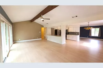 3205 Loyola Lane, Austin, TX 78723 - Photo 9