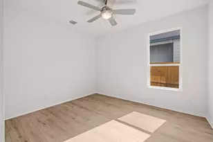 161 Lucky Texan Rd, Jarrell, TX 76537 - Photo 15