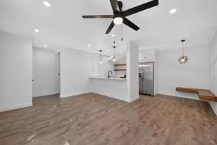 2124 Burton Dr, Austin, TX 78741 - Photo 5