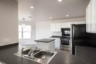4618 Lyra Cir, Austin, TX 78744 - Photo 13