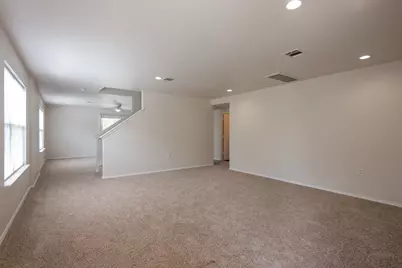 4618 Lyra Circle, Austin, TX 78744 - Photo 5
