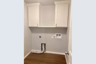 450 S Leon Street, Giddings, TX 78942 - Photo 21