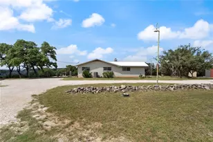 2351 Skyline Dr, Canyon Lake, TX 78133 - Photo 3