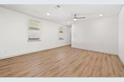 407 Wilshire Road, San Marcos, TX 78666 - Photo 9