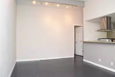 5601 Woodrow Avenue #102, Austin, TX 78756 - Photo 5