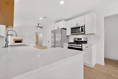 14305 Vandever Street, Austin, TX 78725 - Photo 11