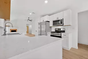 14305 Vandever St, Austin, TX 78725 - Photo 11