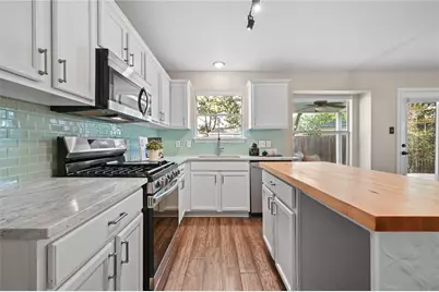 11608 Paul E Anderson Drive, Austin, TX 78748 - Photo 11