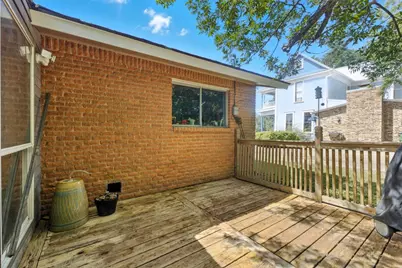 606 E Liberty Avenue, Round Rock, TX 78664 - Photo 23