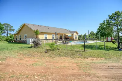 937 Highway 21 E, Bastrop, TX 78602 - Photo 29