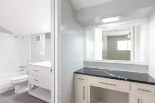 3409 Grooms St, Austin, TX 78705 - Photo 9