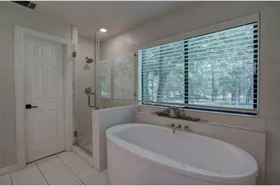205 E Esparada Drive, Georgetown, TX 78628 - Photo 27