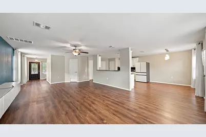 7224 Crestone Road, Austin, TX 78744 - Photo 5