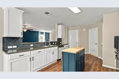 7224 Crestone Road, Austin, TX 78744 - Photo 17