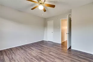 311 E 31st St, Austin, TX 78705 - Photo 23