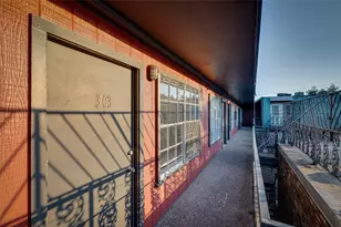 311 E 31st St, Austin, TX 78705 - Photo 7