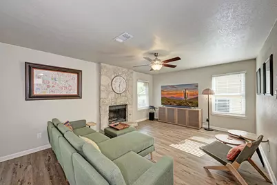 4708 Adelphi Lane, Austin, TX 78727 - Photo 15