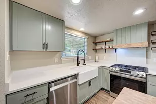 4708 Adelphi Ln, Austin, TX 78727 - Photo 9