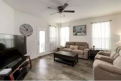 1911 Prickly Pear Drive, Bastrop, TX 78602 - Photo 9