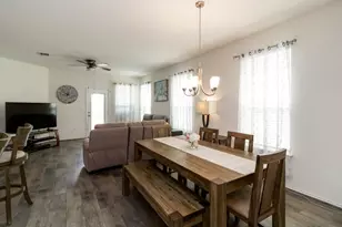 1911 Prickly Pear Dr, Bastrop, TX 78602 - Photo 5