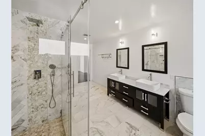 1715 Hillcrest Lane, Austin, TX 78721 - Photo 13