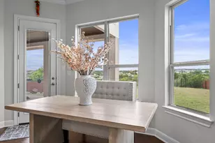 2504 Long Lasso Pass, Leander, TX 78641 - Photo 33