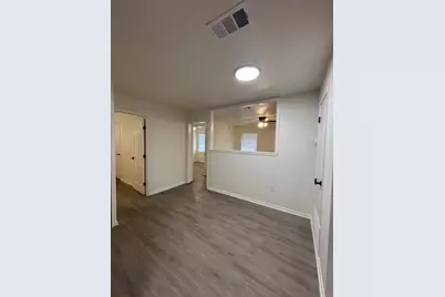 1802 W Avenue H Avenue #C, Temple, TX 76504 - Photo 11