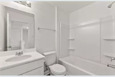 109 Green Berets Bend, Jarrell, TX 76537 - Photo 17