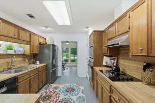 1505 W Creek Loop, Round Rock, TX 78681 - Photo 15