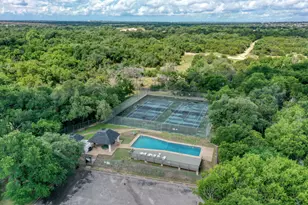 1505 W Creek Loop, Round Rock, TX 78681 - Photo 37