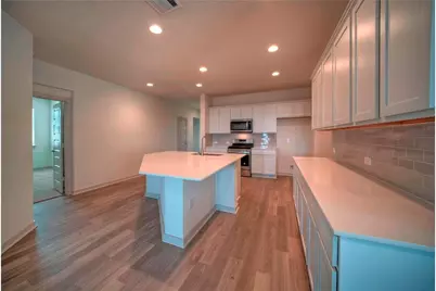 7920 City Top Boulevard, Austin, TX 78724 - Photo 9