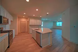7920 City Top Blvd, Austin, TX 78724 - Photo 11