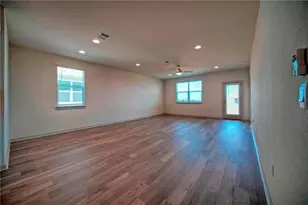 7920 City Top Blvd, Austin, TX 78724 - Photo 15