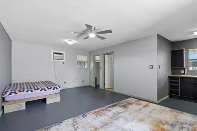 312 Blackson Avenue, Austin, TX 78752 - Photo 15