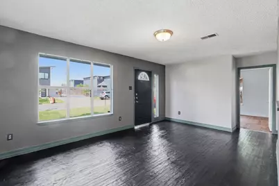 312 Blackson Avenue, Austin, TX 78752 - Photo 5