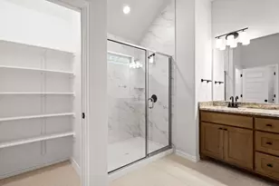 341 Fawn Riv Run, Kyle, TX 78640 - Photo 17