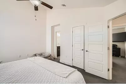 2917 Stock Drive W #128C, Austin, TX 78741 - Photo 19